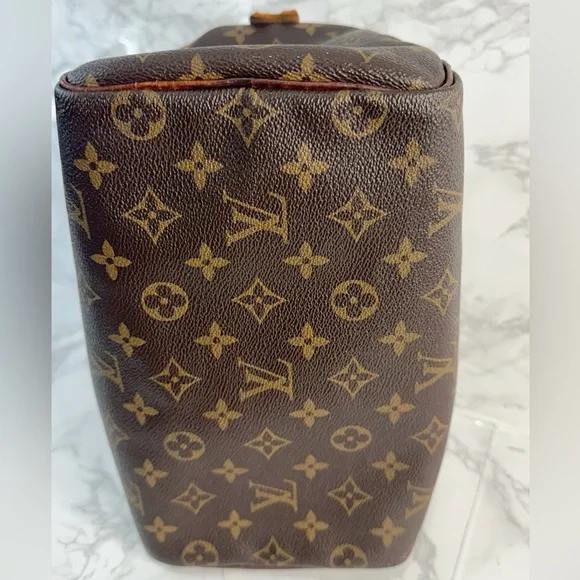 Louis Vuitton Speedy 25 Monogram Handbag - Picture 6 of 16